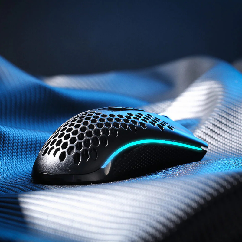 REDRAGON STORM 12400DPI 7 Buttons|Ergonomic Design|P3327 Optical Sensor|Lightweight Body|RGB Backlit gaming Mouse – Black - Image 6
